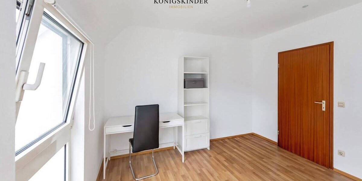 Etagenwohnung Fellbach - 3 Zimmer, 76 m&sup2;, 320.000&euro; | Angebot:25671720