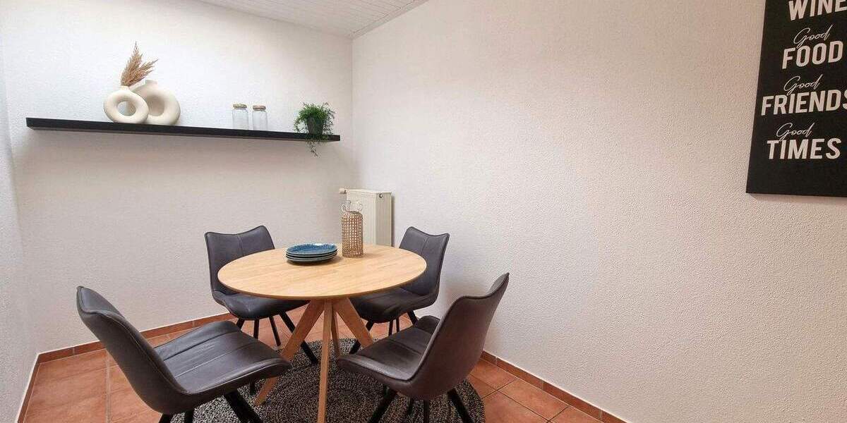 Bungalow Mühlacker - 7 Zimmer, 207 m&sup2;, 549.000&euro; | Angebot:25724180