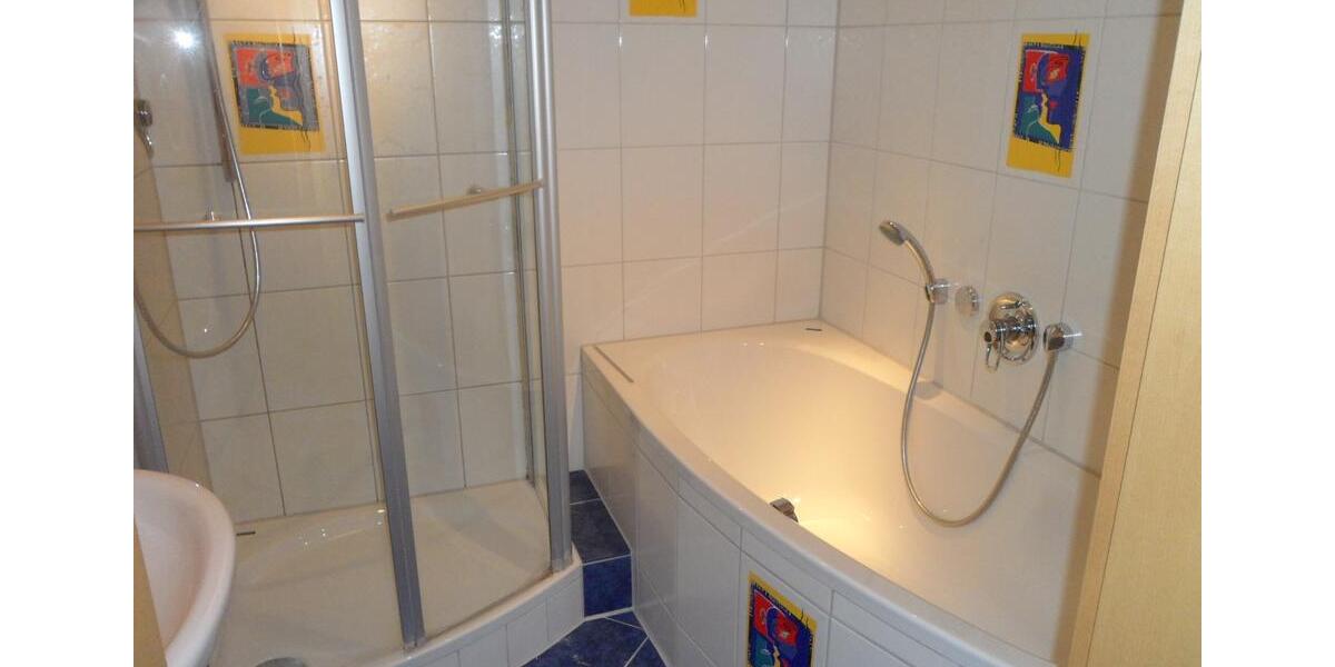 Dachgeschoßwohnung Weissach - 3.5 Zimmer, 81 m&sup2;, 930&euro; | Angebot:27548227