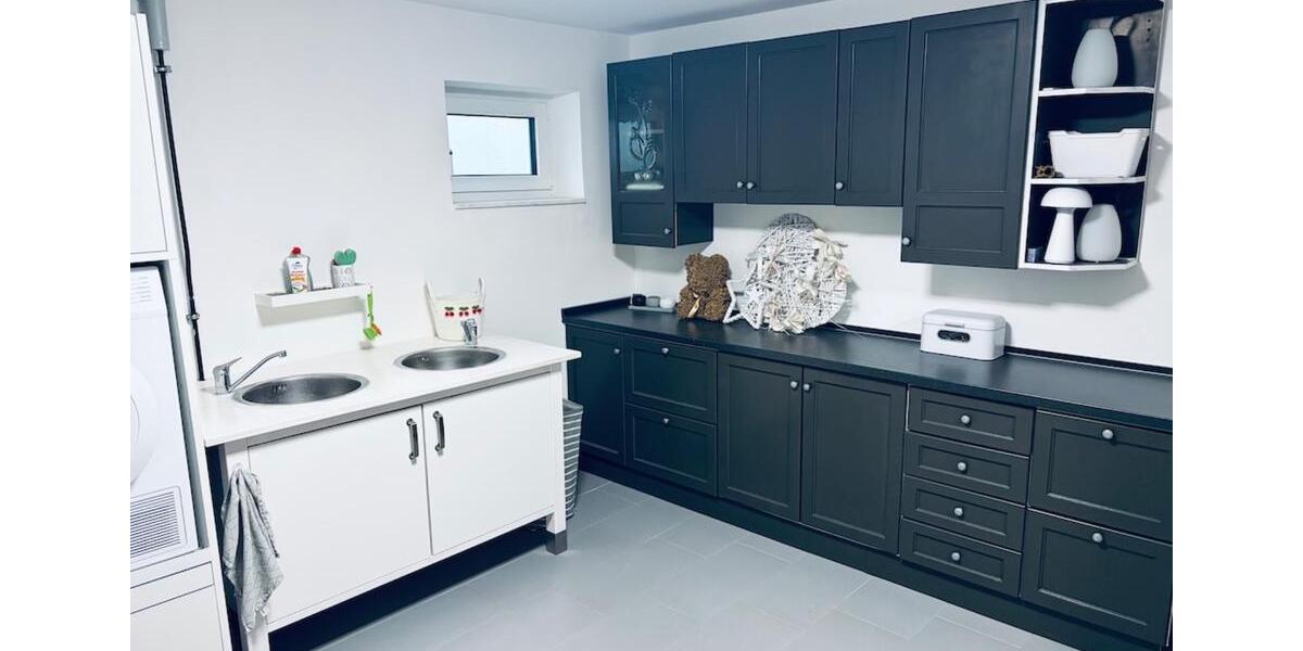 Einfamilienhaus Tiefenbronn - 7 Zimmer, 161 m&sup2;, 1.349.000&euro; | Angebot:25906068