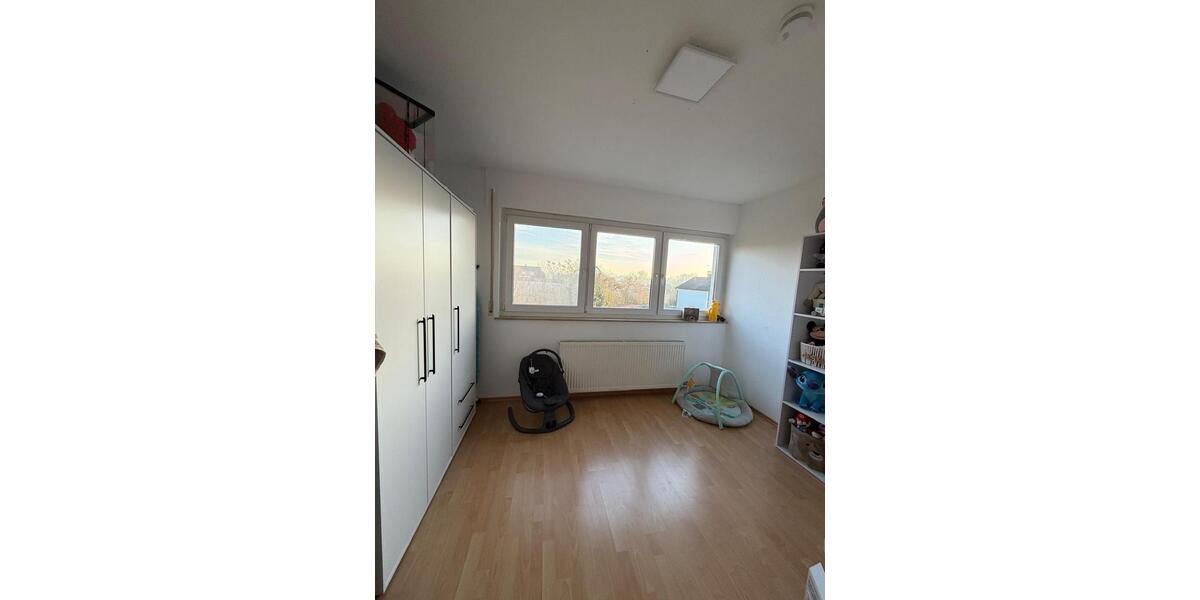 Etagenwohnung Heilbronn Horkheim - 3 Zimmer, 82 m&sup2;, 975&euro; | Angebot:25642642