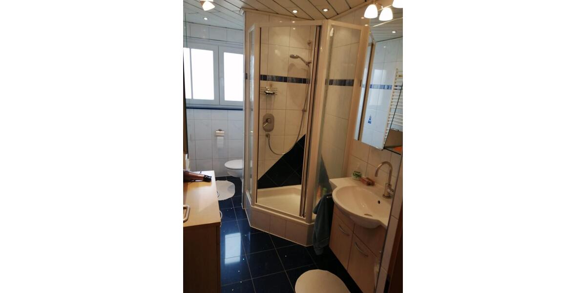 Erdgeschoßwohnung Weinsberg - 1 Zimmer, 76 m&sup2;, 305&euro; | Angebot:27534854