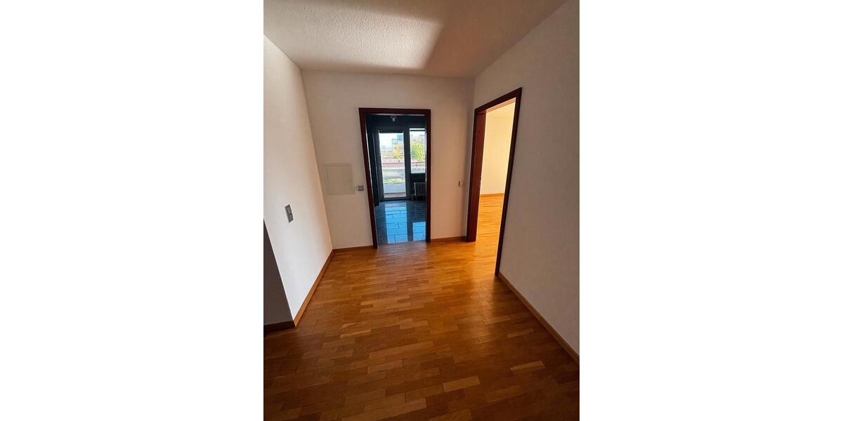 Etagenwohnung Kornwestheim - 3 Zimmer, 87 m&sup2;, 375.000&euro; | Angebot:26770365