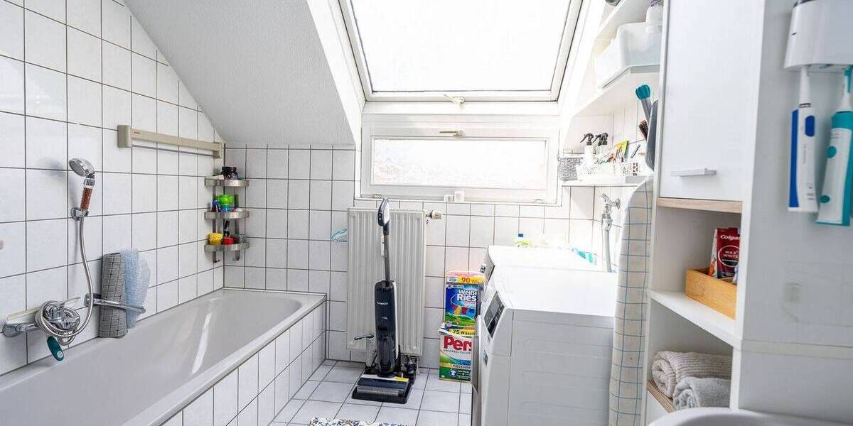 Etagenwohnung Schorndorf - 3 Zimmer, 70 m&sup2;, 205.000&euro; | Angebot:25701147