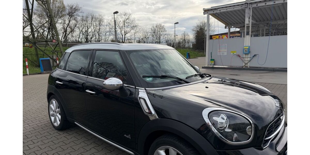 Mini Countryman S (Cooper) 111.578 km 15.990 &euro; Remseck 71686