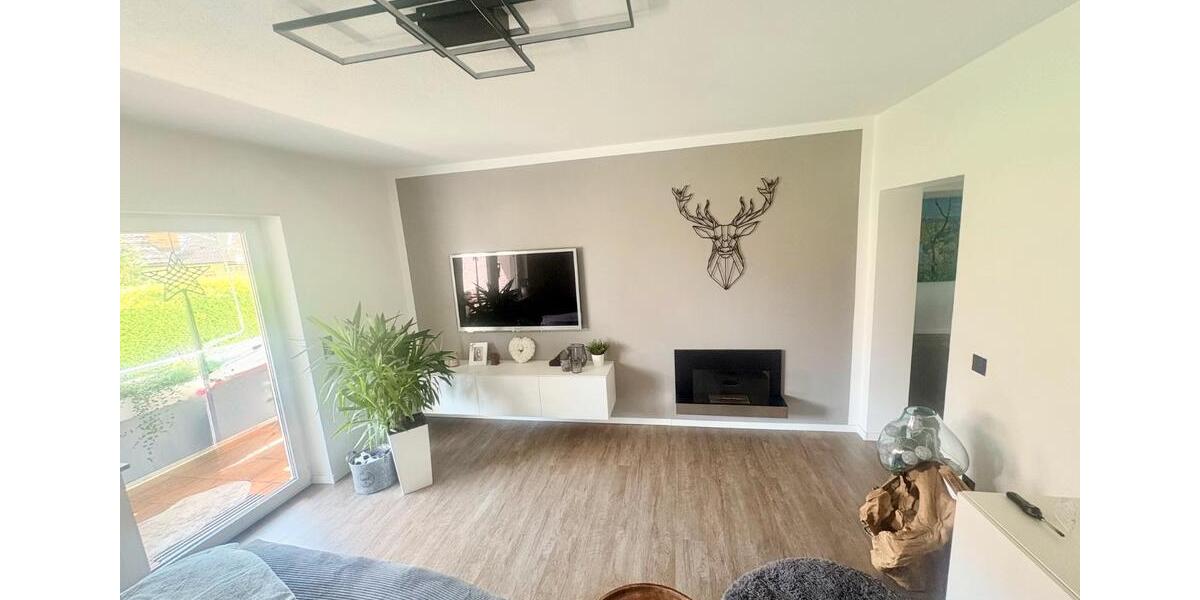 Erdgeschoßwohnung Sachsenheim - 4.5 Zimmer, 101 m&sup2;, 369.000&euro; | Angebot:27191562