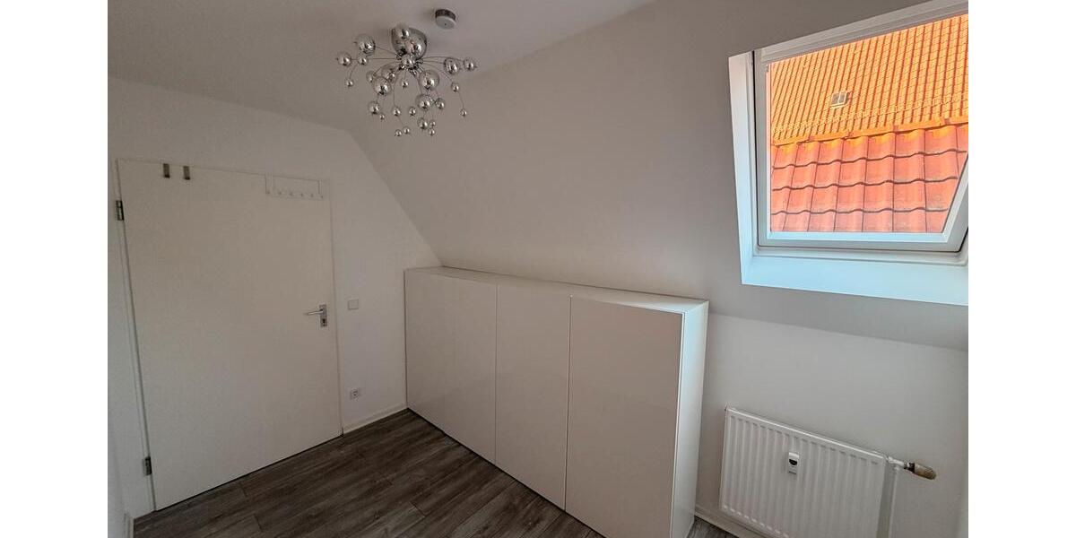 Dachgeschoßwohnung Leonberg - 1 Zimmer, 47 m&sup2;, 1.000&euro; | Angebot:27575539