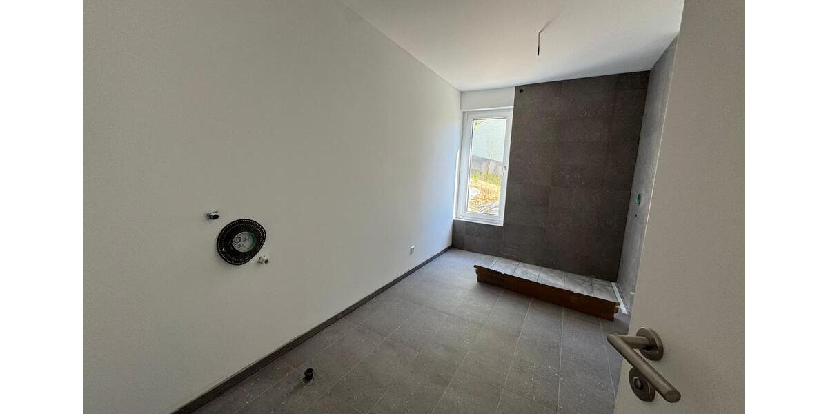 Erdgeschoßwohnung Esslingen am Neckar Oberesslingen - 3 Zimmer, 86 m&sup2;, 1.675&euro; | Angebot:26004781