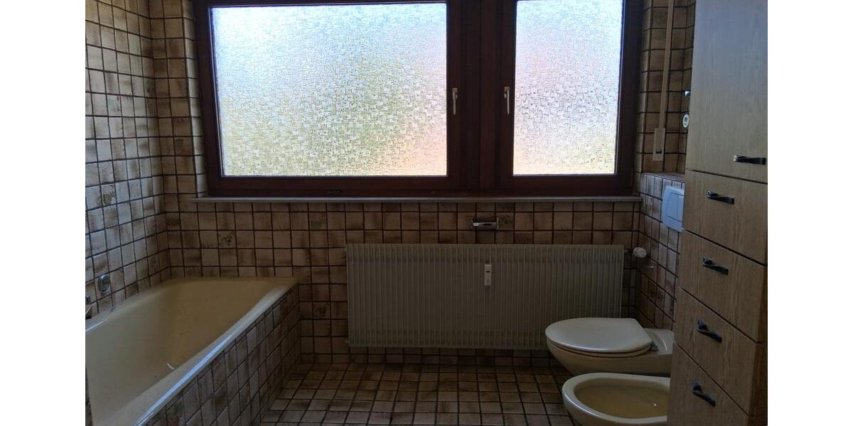 Erdgeschoßwohnung Deizisau - 4 Zimmer, 131 m&sup2;, 445.000&euro; | Angebot:26991344