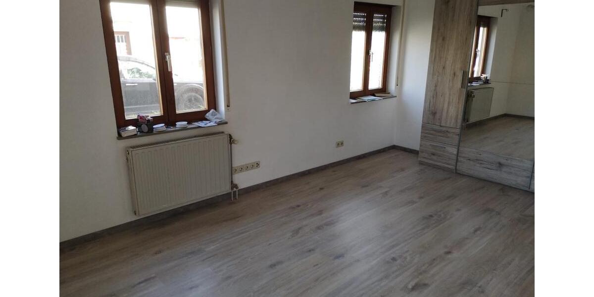 Erdgeschoßwohnung Vaihingen an der Enz - 4 Zimmer, 109 m&sup2;, 339.000&euro; | Angebot:26395665