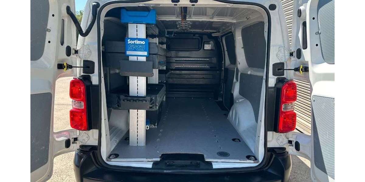 Opel Vivaro 134.247 km 14.900 &euro; Sindelfingen 71065