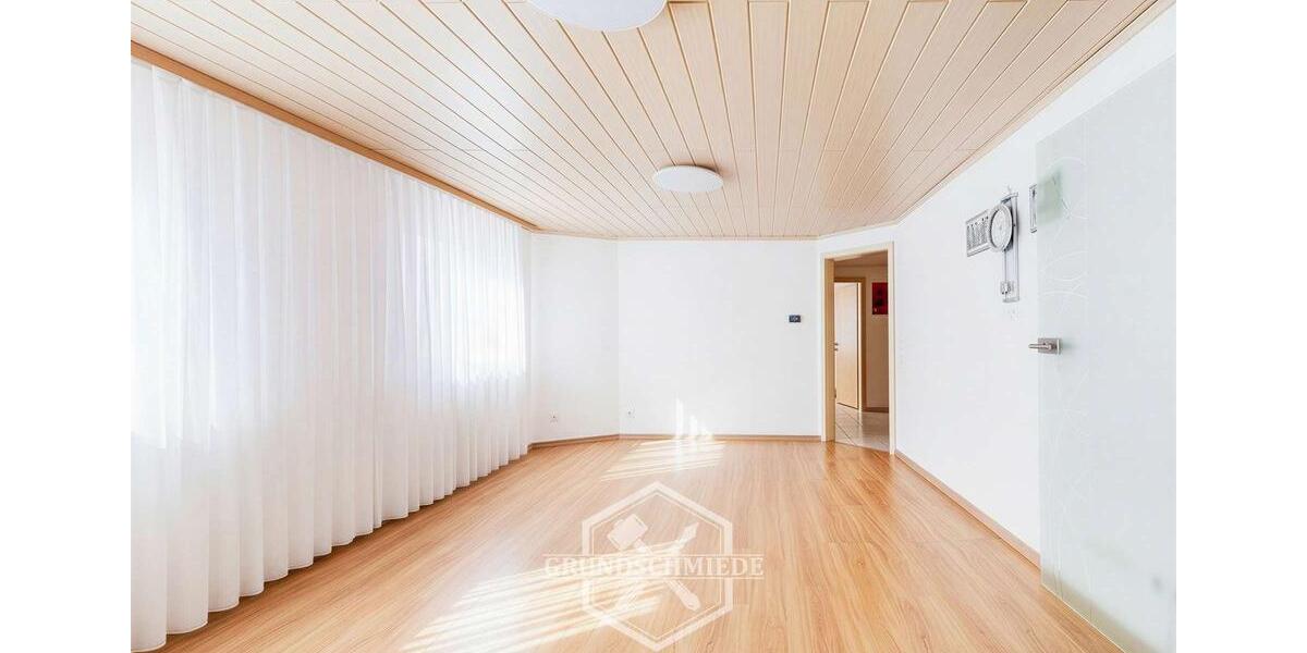 Etagenwohnung Steinheim an der Murr - 5 Zimmer, 108 m&sup2;, 1.300&euro; | Angebot:26351746
