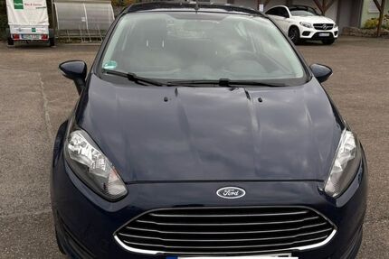 Ford Fiesta 88.000 km 4.100 &euro; Weissach im Tal 71554
