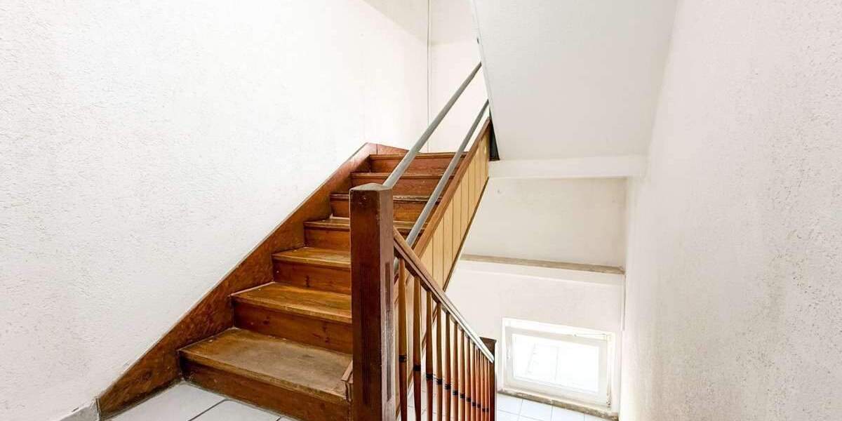 Mehrfamilienhaus, Wohnhaus Sindelfingen Maichingen - 1 Zimmer, 228 m&sup2;, 895.000&euro; | Angebot:25769435