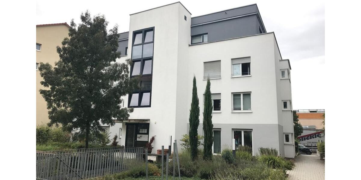 Etagenwohnung Esslingen am Neckar Pliensauvorstadt - 3 Zimmer, 78 m&sup2;, 947&euro; | Angebot:26383049