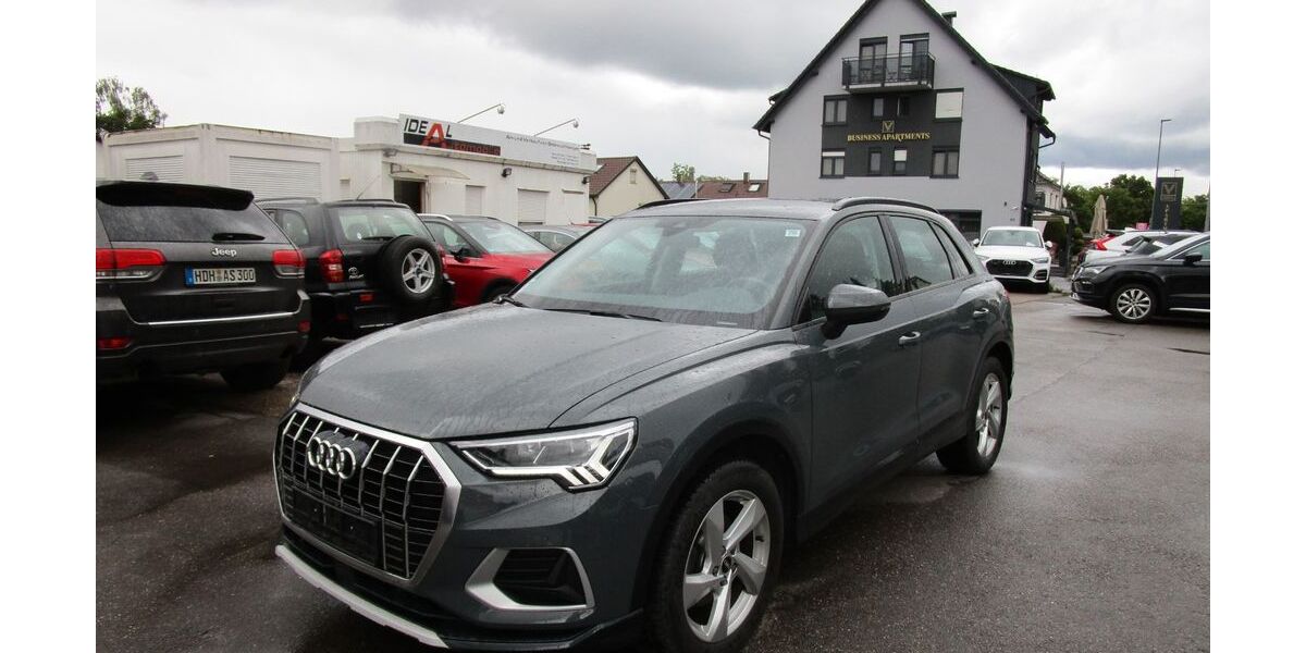 Audi Q3 86.000 km 24.700 &euro; Böblingen 71032