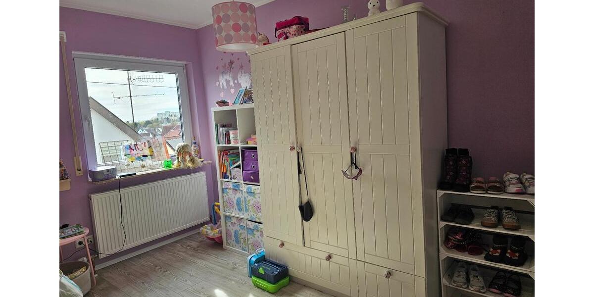 Maisonettenwohnung Ludwigsburg Oßweil - 5 Zimmer, 168 m&sup2;, 1.900&euro; | Angebot:26164663