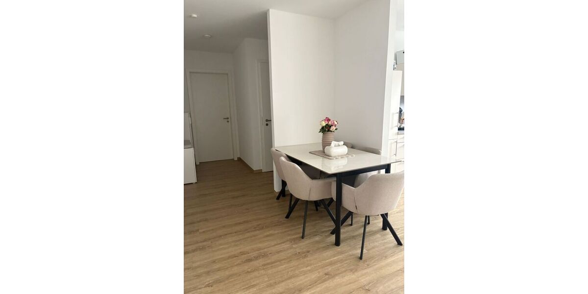 Moderne 2-Zimmerwohnung mit Küche & Fußbodenheizung in zentraler Lage - Etagenwohnung Plochingen | Angebot:27545225