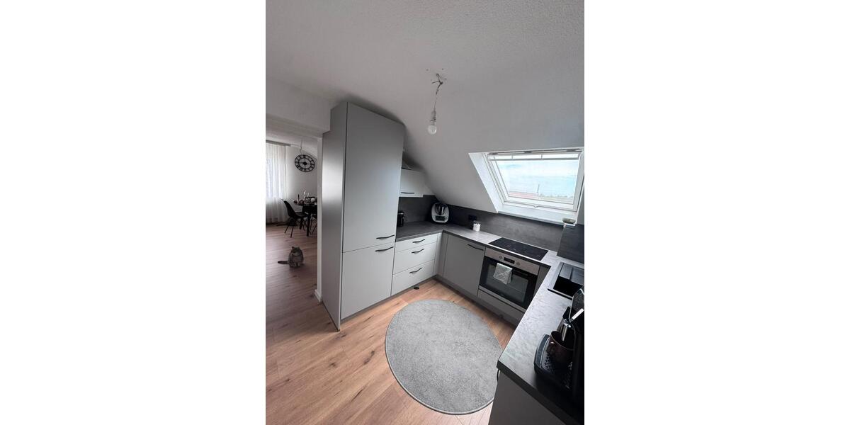 Dachgeschoßwohnung Fellbach Oeffingen - 3 Zimmer, 60 m&sup2;, 900&euro; | Angebot:27564797