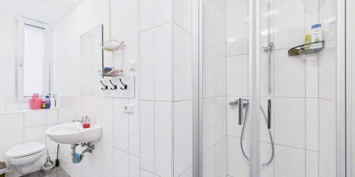 Etagenwohnung Stuttgart Bad Cannstatt - 2 Zimmer, 51 m&sup2;, 199.000&euro; | Angebot:25743730