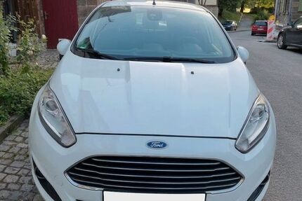 Ford Fiesta 195.000 km 3.500 &euro; Illingen-Schützingen 75428