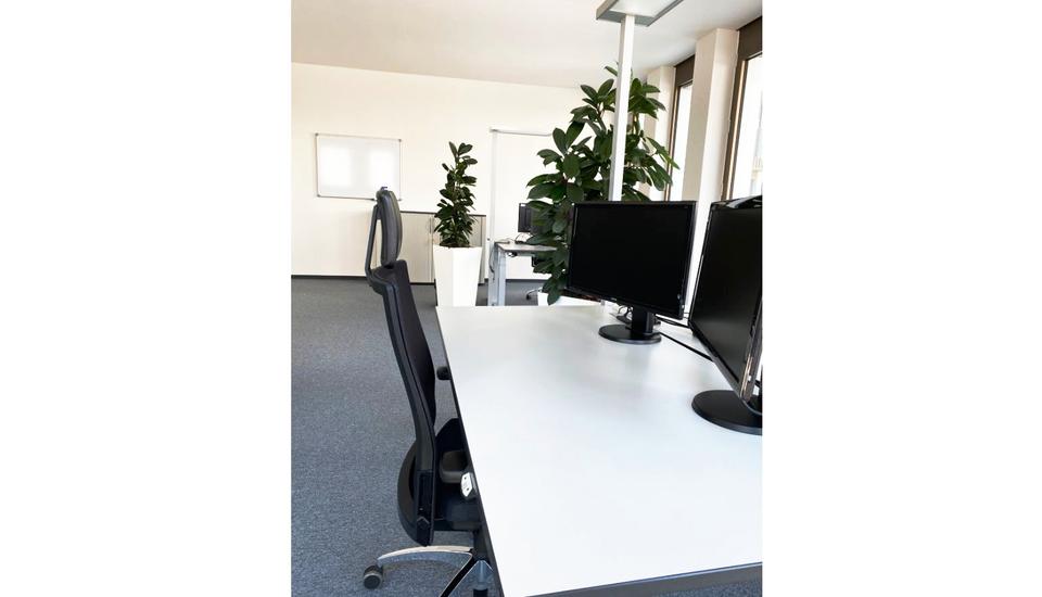 Gewerbeobjekt Böblingen Dagersheim - 2.300&euro; | Angebot:25968991