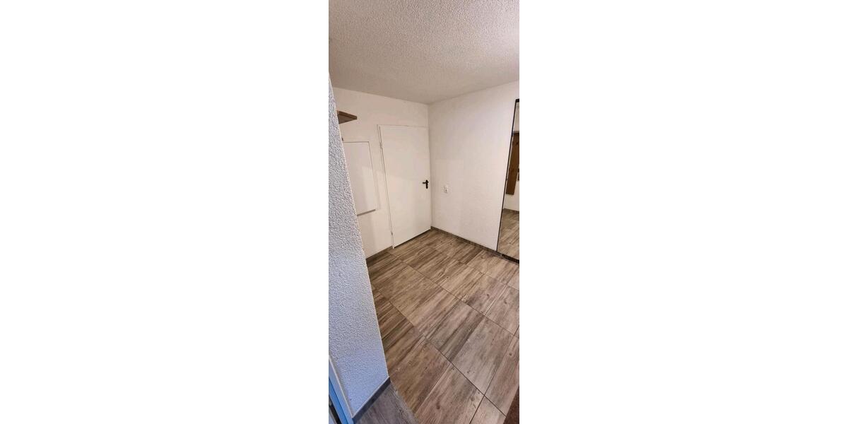 Maisonettenwohnung Weinsberg - 3.5 Zimmer, 90 m&sup2;, 1.200&euro; | Angebot:25350421