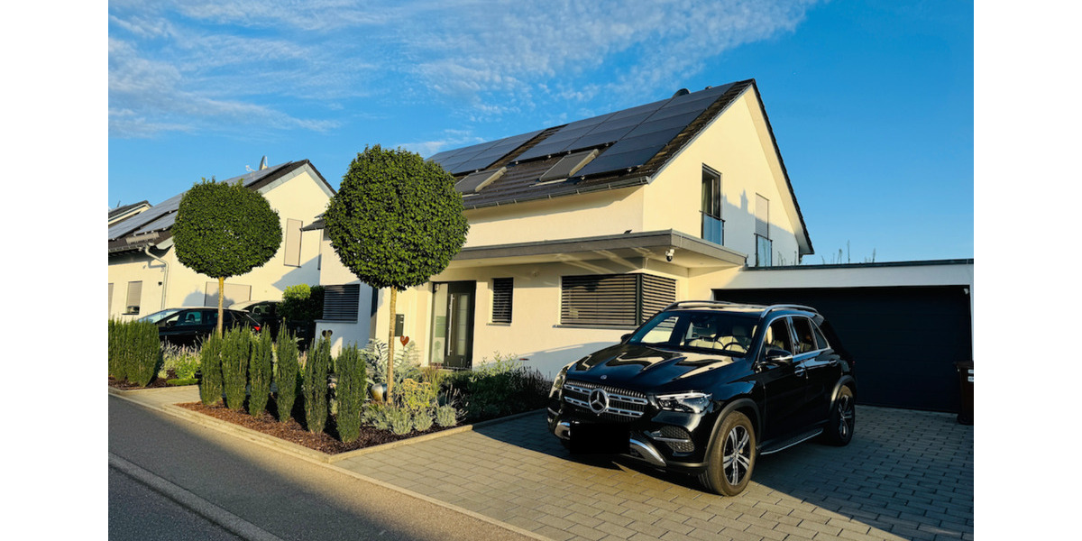 Einfamilienhaus Tiefenbronn - 7 Zimmer, 161 m&sup2;, 1.349.000&euro; | Angebot:25906068