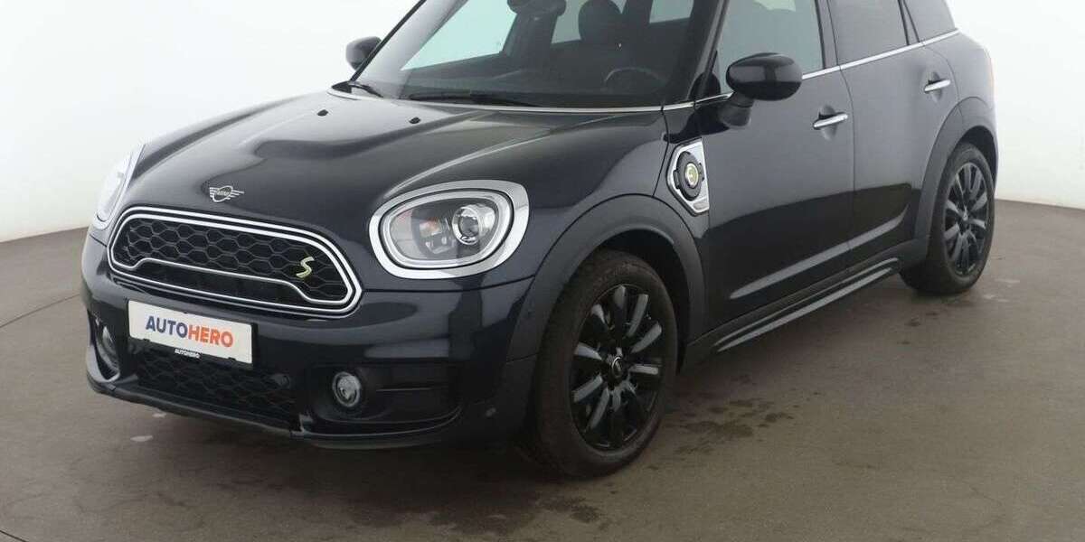 Mini Cooper SE Countryman 43.264 km 20.570 &euro; Stuttgart 70195