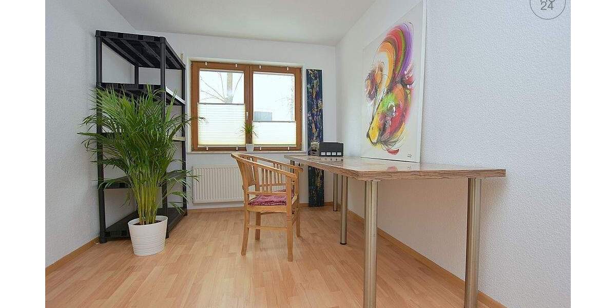 Etagenwohnung Leonberg - 3 Zimmer, 73 m&sup2;, 1.590&euro; | Angebot:25698694