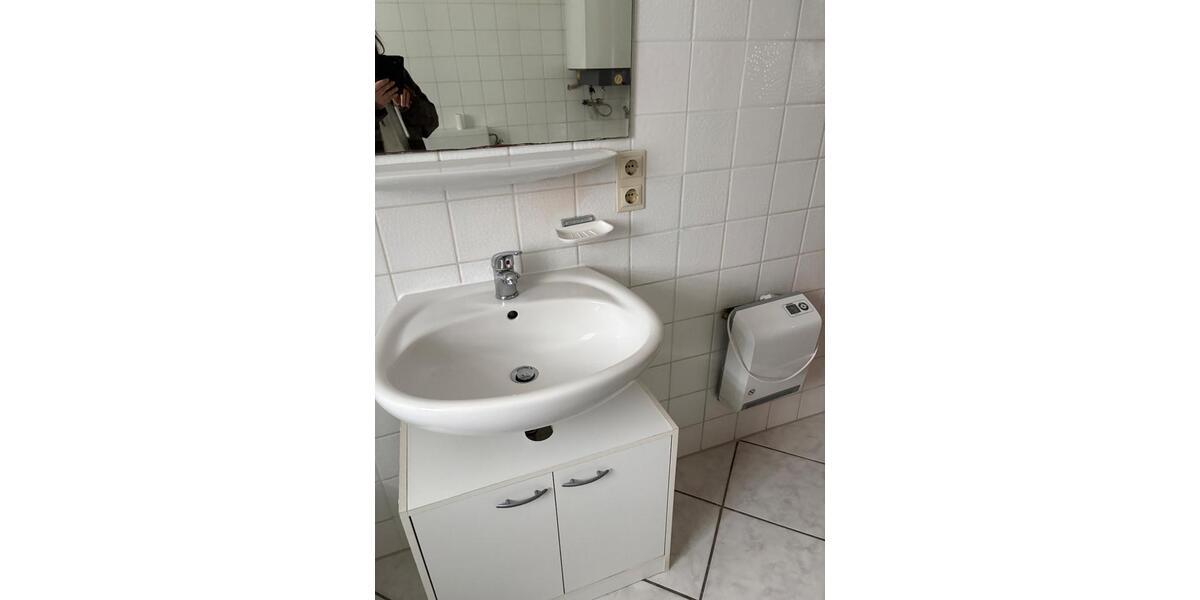 Etagenwohnung Wimsheim - 3 Zimmer, 77 m&sup2;, 700&euro; | Angebot:25750757