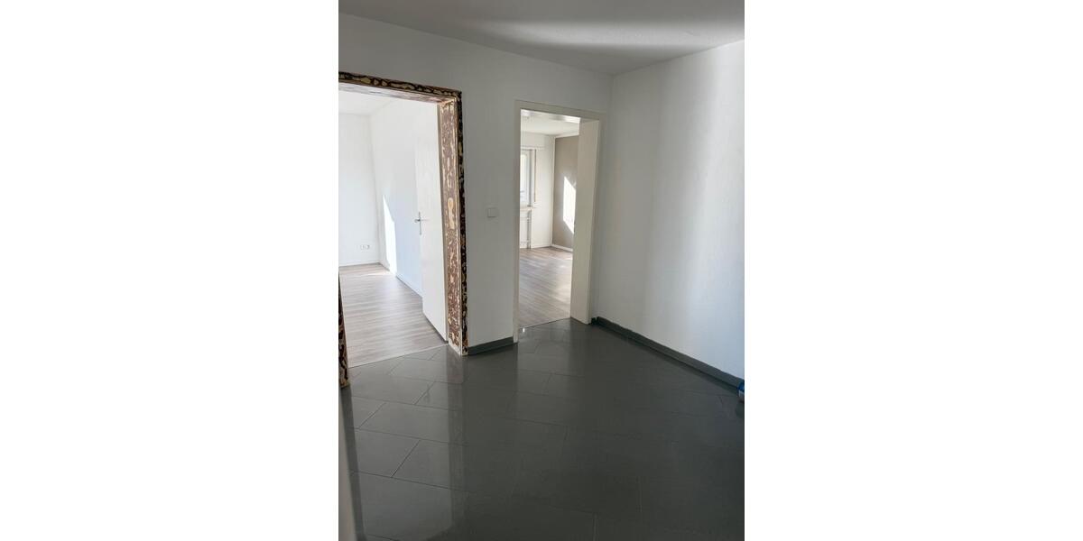 Hochparterre Ostfildern - 3 Zimmer, 69 m&sup2;, 325.000&euro; | Angebot:26032039