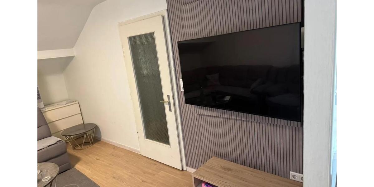 Dachgeschoßwohnung Sulzbach an der Murr - 2.5 Zimmer, 52 m&sup2;, 620&euro; | Angebot:27543101