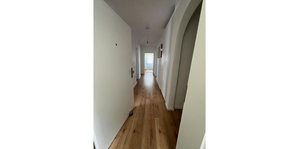 Mehrfamilienhaus, Wohnhaus Backnang - 8 Zimmer, 233 m&sup2;, 844.000&euro; | Angebot:26926172