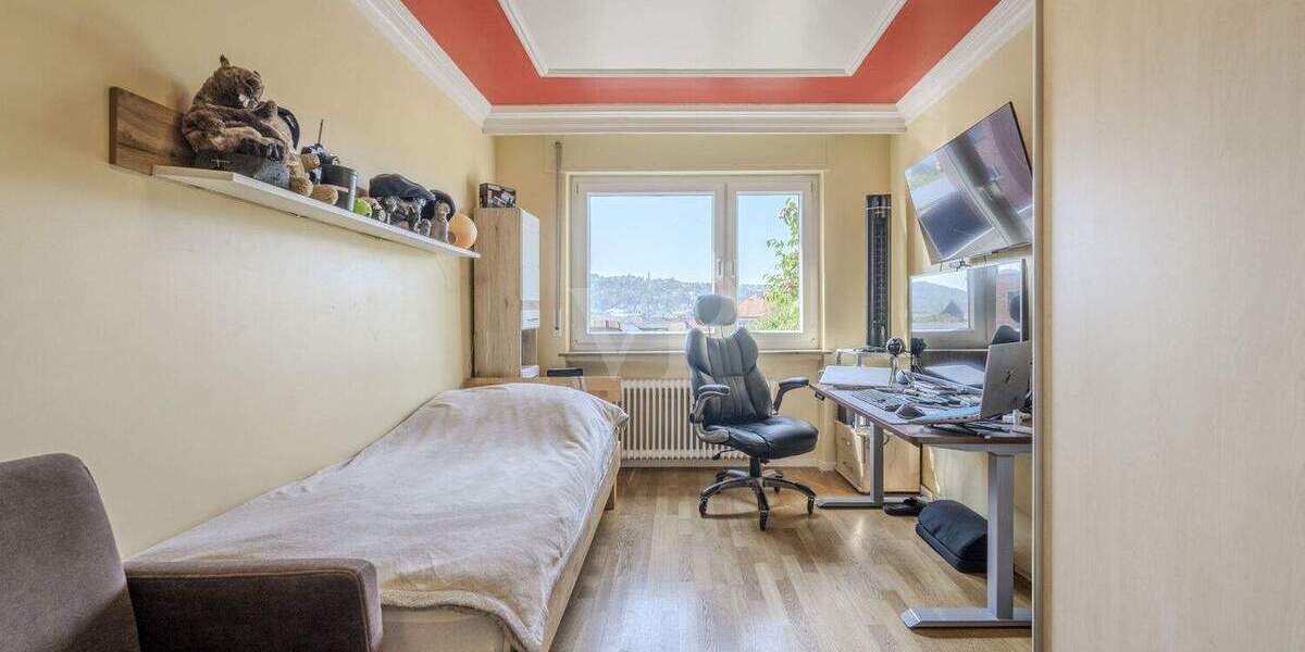 Etagenwohnung Esslingen am Neckar Stadtmitte - 4 Zimmer, 107 m&sup2;, 355.000&euro; | Angebot:25688088
