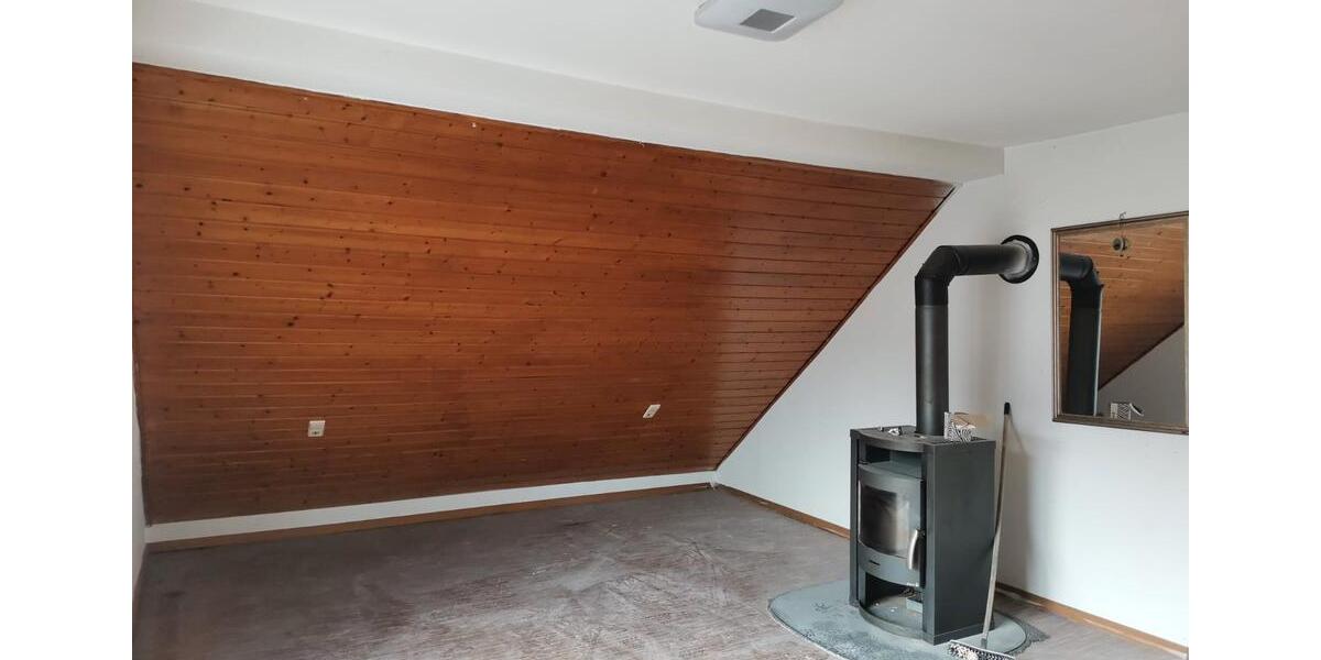 Dachgeschoßwohnung Backnang - 2 Zimmer, 45 m&sup2;, 650&euro; | Angebot:27564680