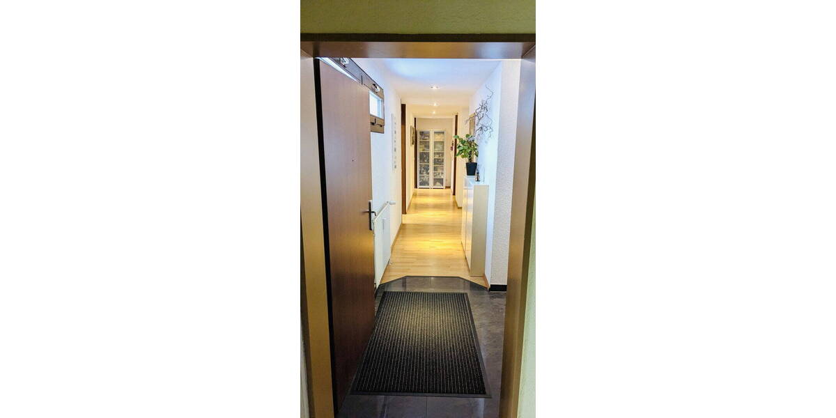 Etagenwohnung Böblingen Dagersheim - 4 Zimmer, 142 m&sup2;, 579.000&euro; | Angebot:26053454