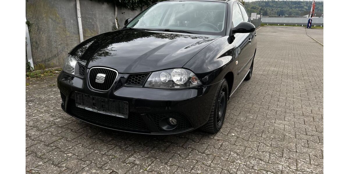 Seat Ibiza 98.000 km 2.890 &euro; Leonberg 71229