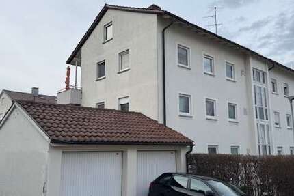 Haus Fellbach - 11 Zimmer, 252 m&sup2;, 699.000&euro; | Angebot:24418464