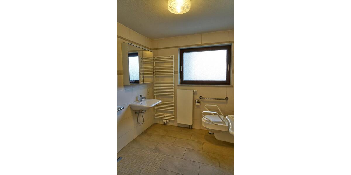 Einfamilienhaus Mühlacker - 8.5 Zimmer, 199 m&sup2;, 595.000&euro; | Angebot:25138773