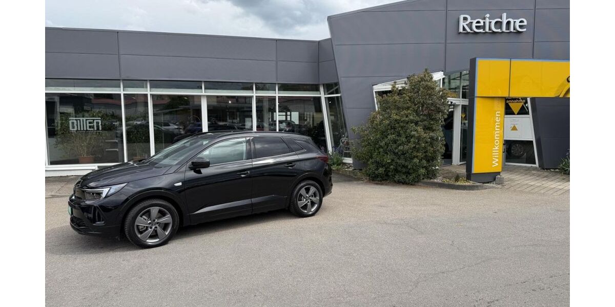 Opel Grandland (X) 7.599 km 29.990 &euro; Großbottwar 71723