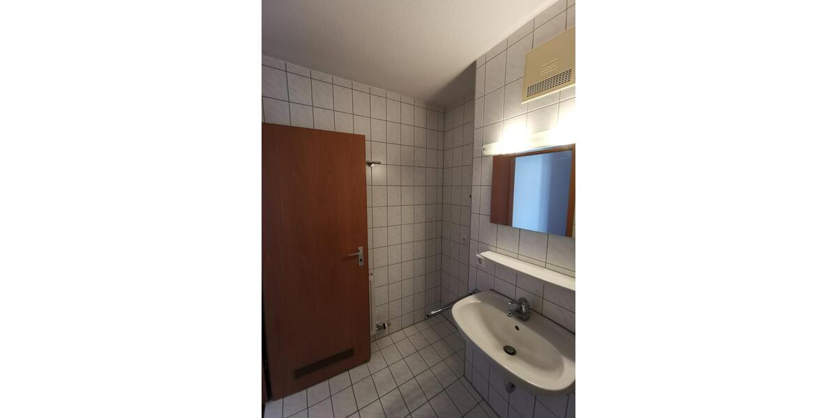 Etagenwohnung Stuttgart Birkach - 3 Zimmer, 78 m&sup2;, 1.200&euro; | Angebot:25638394