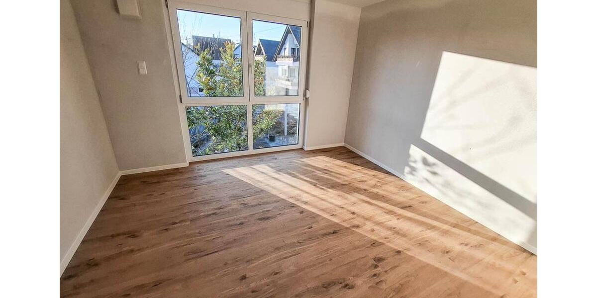 Etagenwohnung Leonberg - 3 Zimmer, 90 m&sup2;, 1.490&euro; | Angebot:24782091