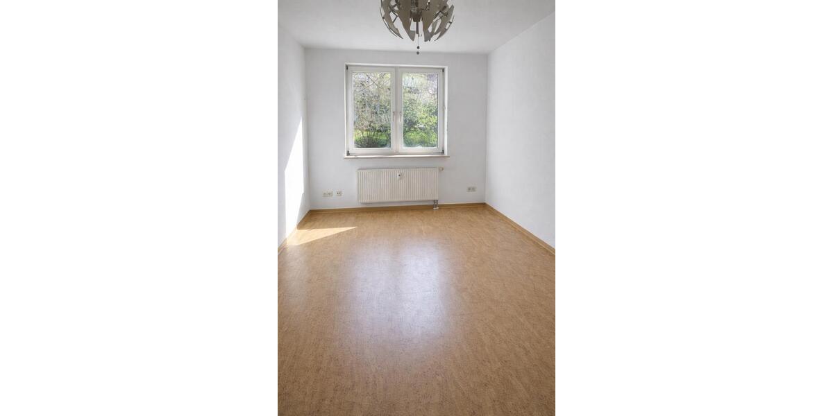 Etagenwohnung Mundelsheim - 3.5 Zimmer, 95 m&sup2;, 1.230&euro; | Angebot:25990848