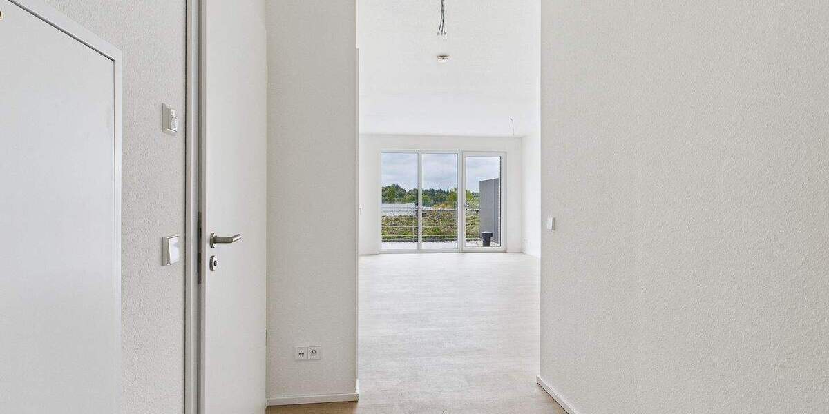 Etagenwohnung Sindelfingen Ost - 2 Zimmer, 71 m&sup2;, 1.320&euro; | Angebot:25680032