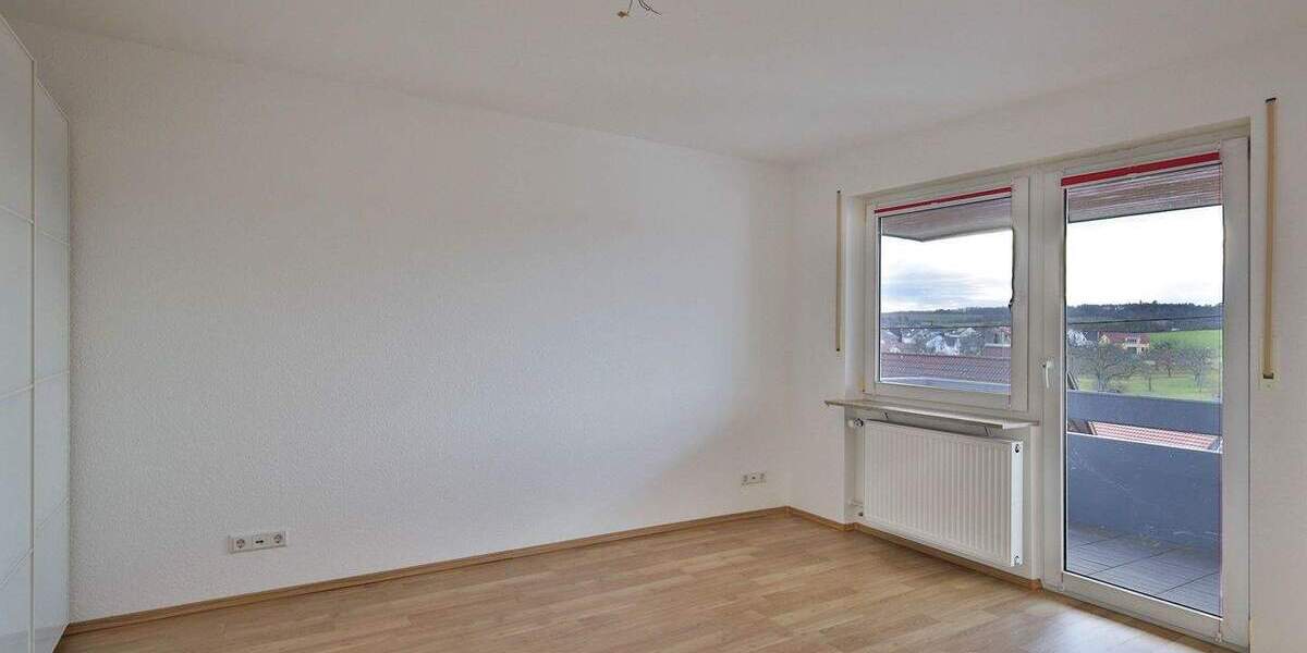 Doppelhaushälfte Weissach - 6 Zimmer, 160 m&sup2;, 595.000&euro; | Angebot:25771593
