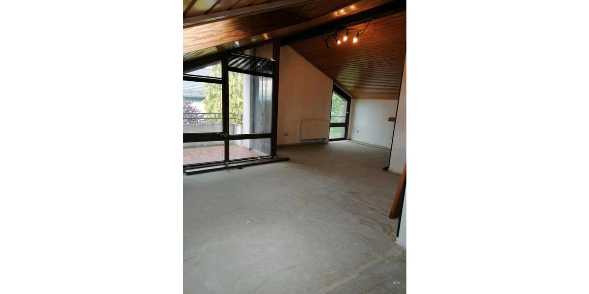 Dachgeschoßwohnung Marbach am Neckar - 2 Zimmer, 63 m&sup2;, 1.040&euro; | Angebot:26197593