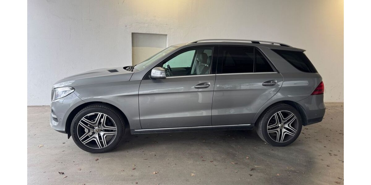 Mercedes-Benz GLE 350 227.000 km 20.990 &euro; Fellbach bei Stuttgart 70736