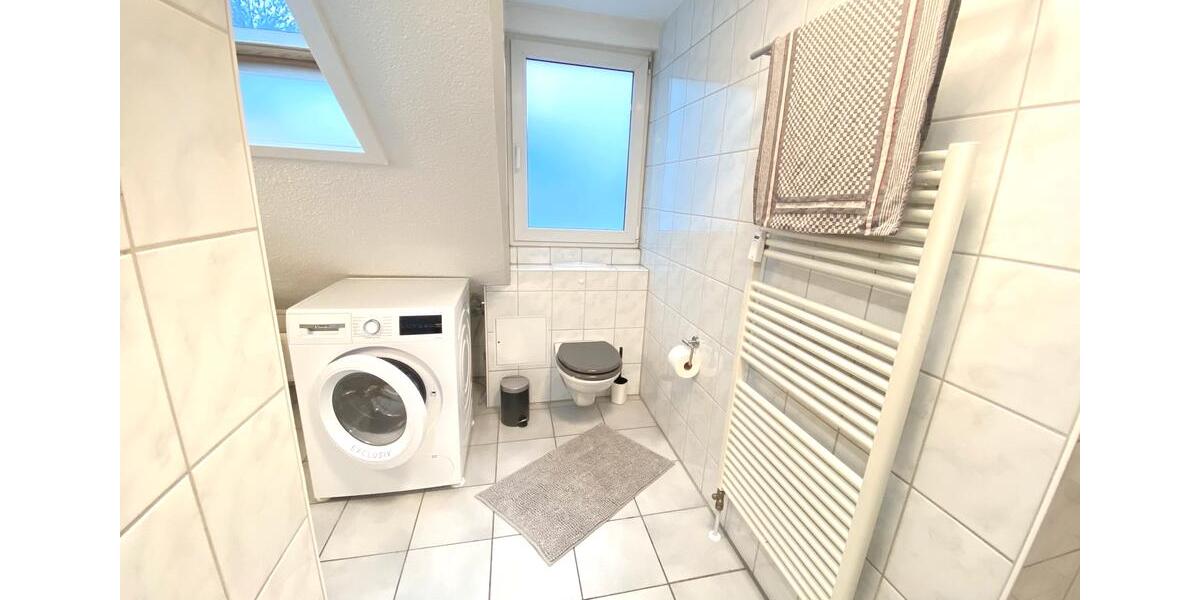 Dachgeschoßwohnung Esslingen am Neckar - 2 Zimmer, 41 m&sup2;, 850&euro; | Angebot:24256971