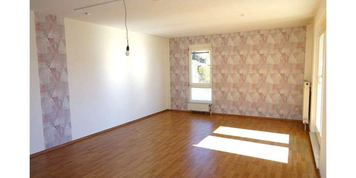 Etagenwohnung Ötisheim - 2 Zimmer, 58 m&sup2;, 189.000&euro; | Angebot:25780505